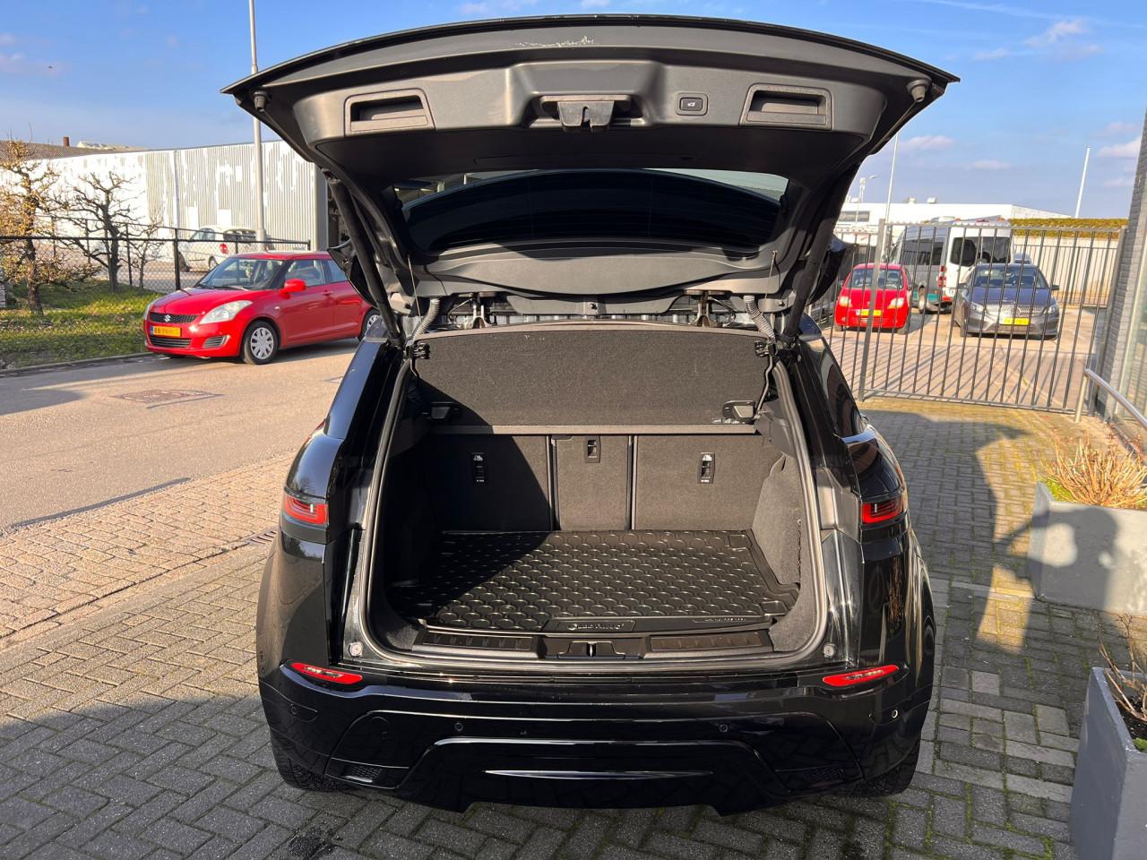 Land Rover RANGE ROVER EVOQUE 1.5 P300e AWD R-Dynamic S