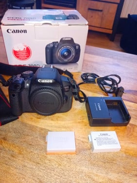 Als nieuwe 700D, met maar 6221 clicks!