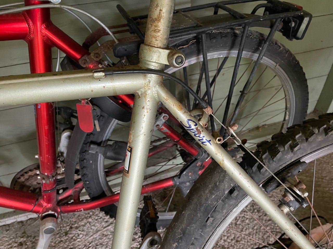 2 mountainbikes (opknappers)