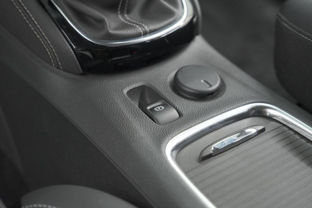 Opel Astra turbo 130 business elegance | camera | dodehoekdetectie | apple 