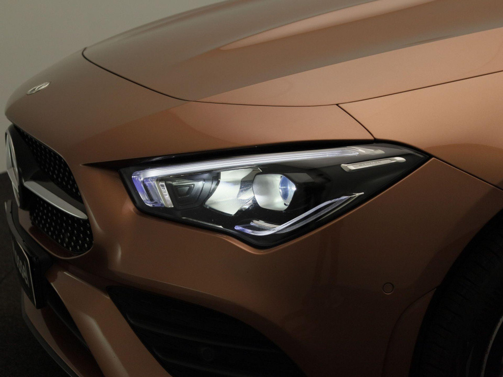 Mercedes-Benz Cla shooting brake 250 e amg line | automaat | stoel verwarmi