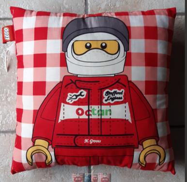 Lego sierkussen Formula 1,  minifiguur Octan, rood