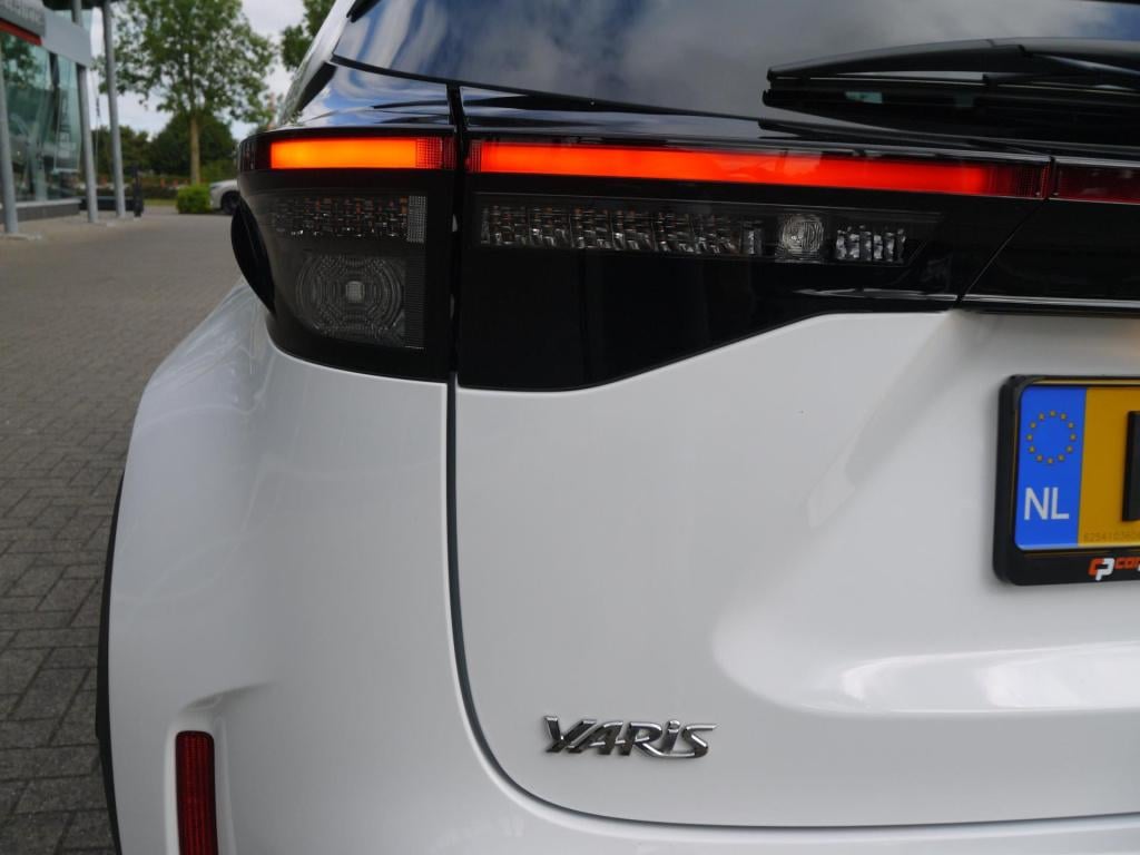 Toyota Yaris Cross 1.5 hybrid 130 dynamic|comfort pack|rijklaar