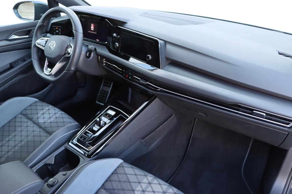 Volkswagen Golf 1.5 etsi r-line 130pk dsg7