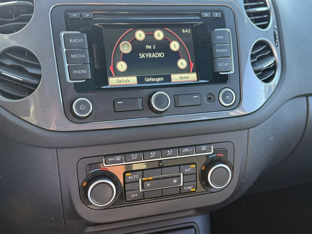 Volkswagen Tiguan 1.4 tsi sport&style r-line edition