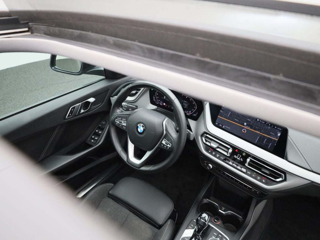 BMW 2-serie gran coupé 218i executive | automaat | apple carplay / android 