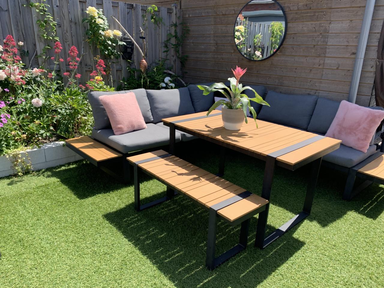 Loungeset met hoge tafel en lage tafel, bankje