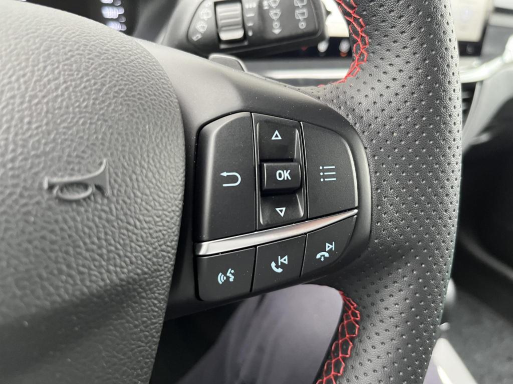 Ford Focus wagon st-line | automaat | climate control | cruise control | wi