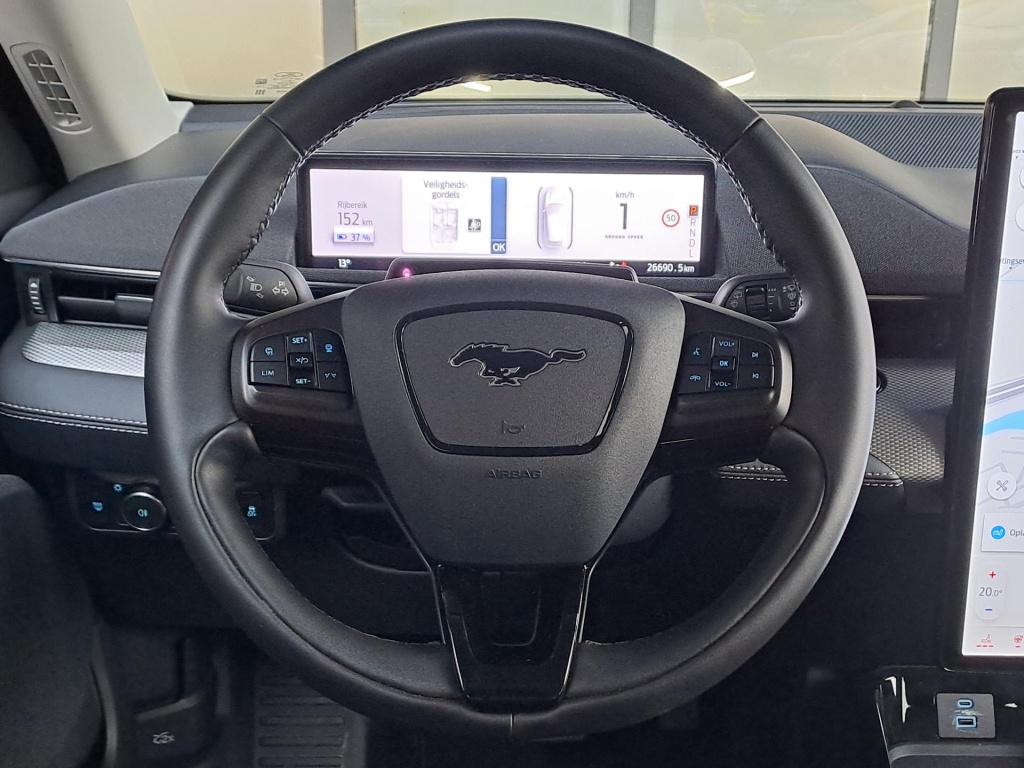 Ford Mustang Mach-e extended rwd 98 kwh | apple carplay & android auto | 36