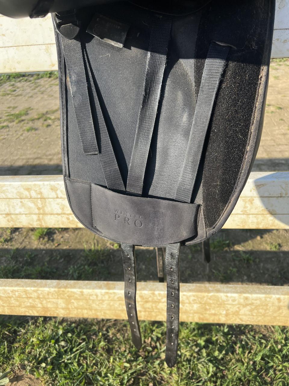 Wintec pro Isabell Werth dressuur zadel 17,5 inch