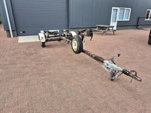 Riba boottrailer 850, wel geremd maar geen kenteken