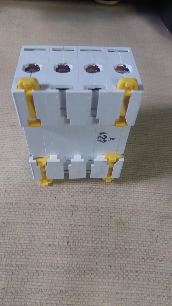 Schneider  Aardlekautomaat