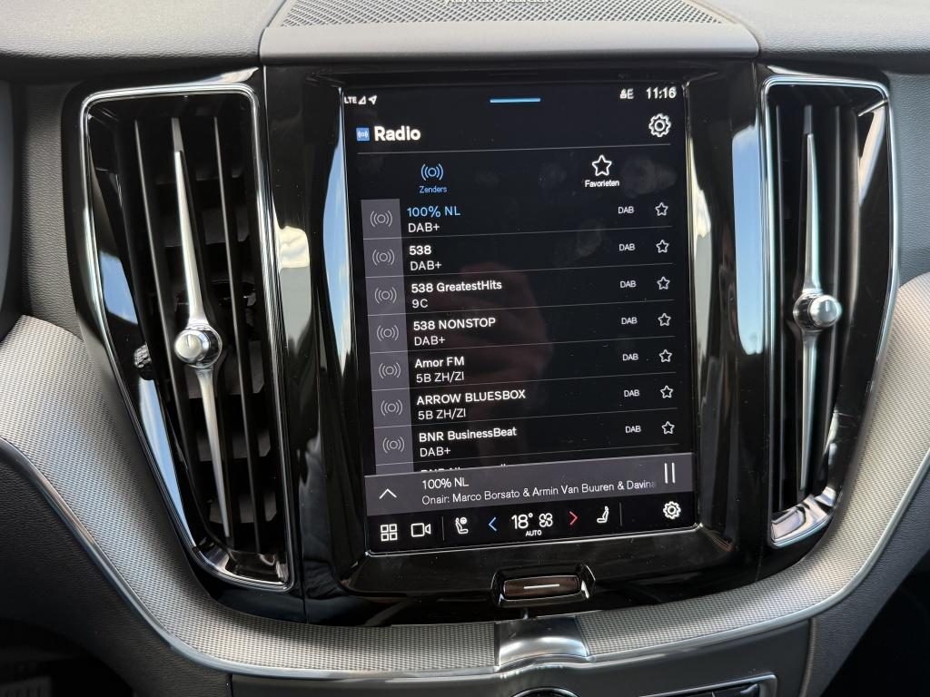 Volvo XC60 t6 398pk recharge ultra dark| panodak| adap.cruise| head-up| 360