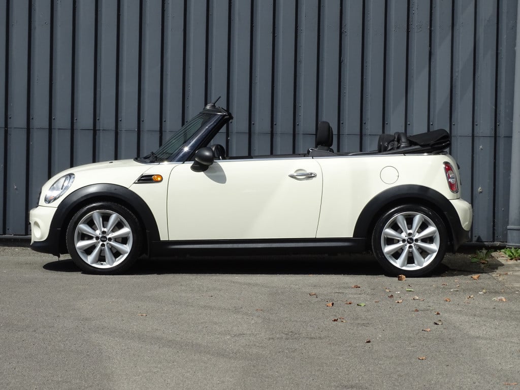 Mini One Cabrio mini 1.6 pepper | navi | stoelverwarming
