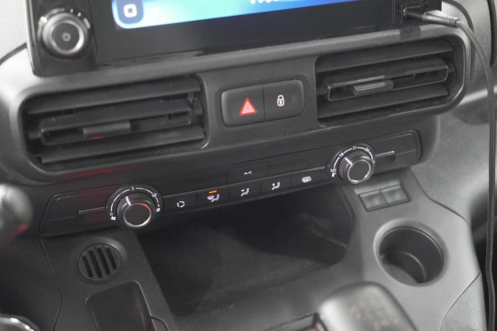 Peugeot Partner 1.5 bluehdi 100 s&s l1 | trekhaak | apple carplay | laadrui