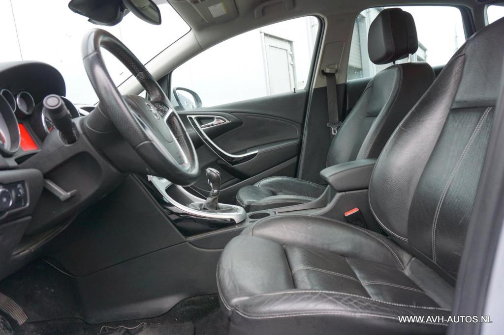 Opel Astra 1.6 turbo sport