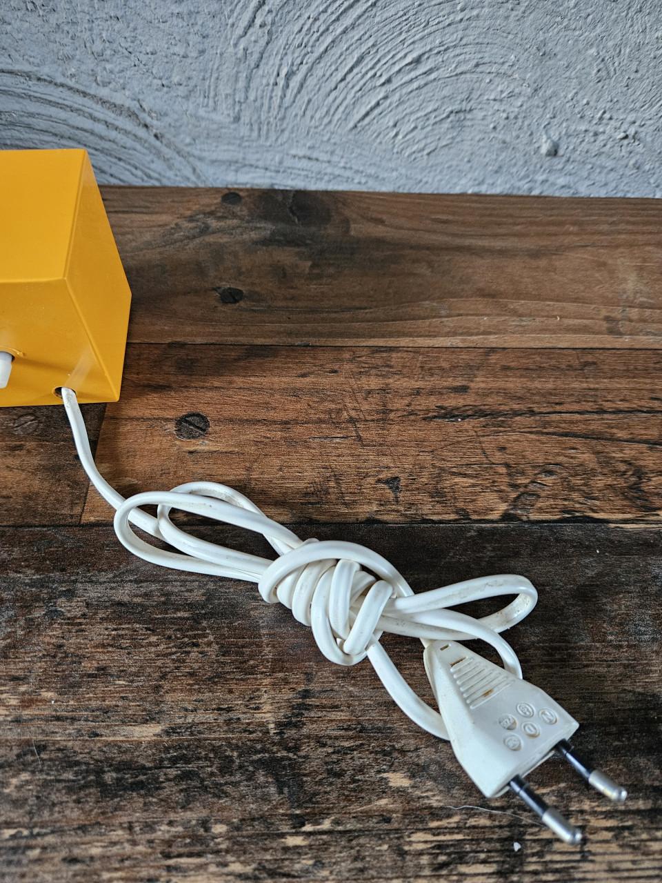 Vintage mooie oranje elektrische DesignWekker - Retro