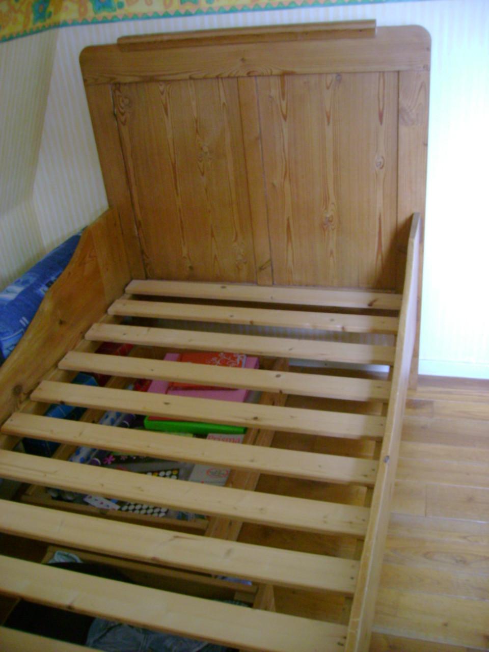 Antiek grenen bed