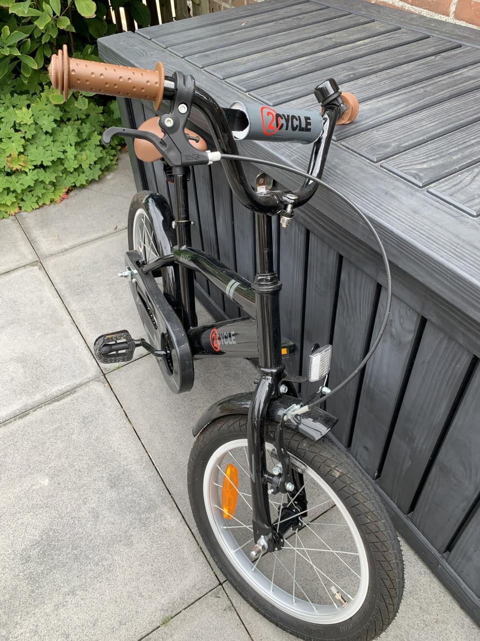 Zwarte stoere 2Cycle BMX Fun kinderfiets van 16 inch