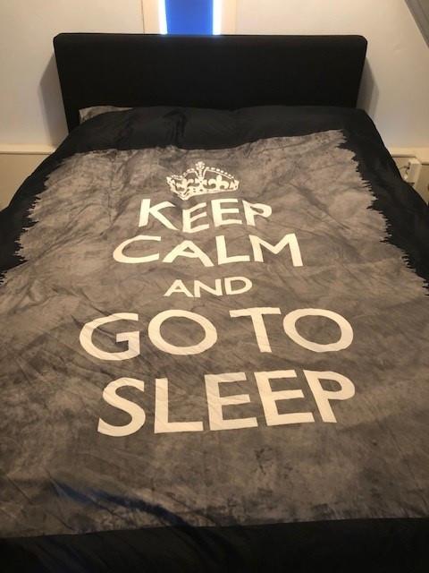 Mooie zwarte boxspring te koop!