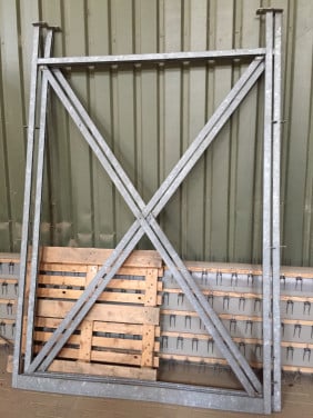 2x Gegalvaniseerd Frame 255x185cm