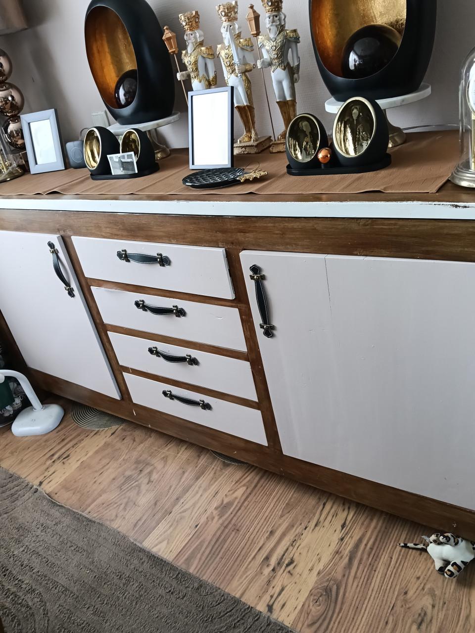 Gratis afhalen mooie eiken dressoir