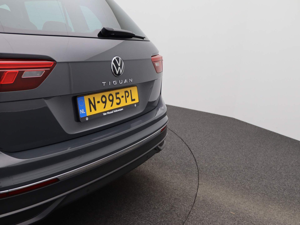 Volkswagen Tiguan 1.5 tsi life | automaat | lmv | climate control | navigat