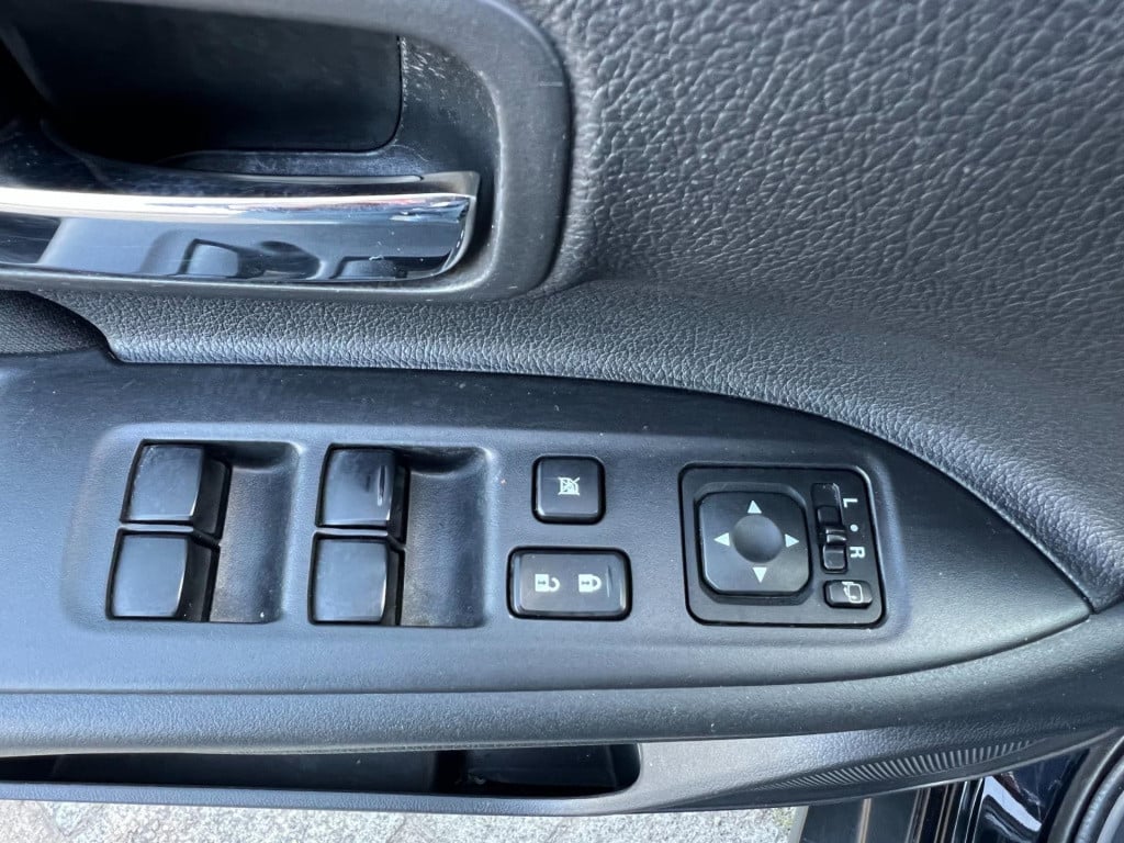 Mitsubishi Outlander 2.0 business edition 7 persoons