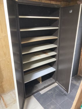 Metalen opbergkast