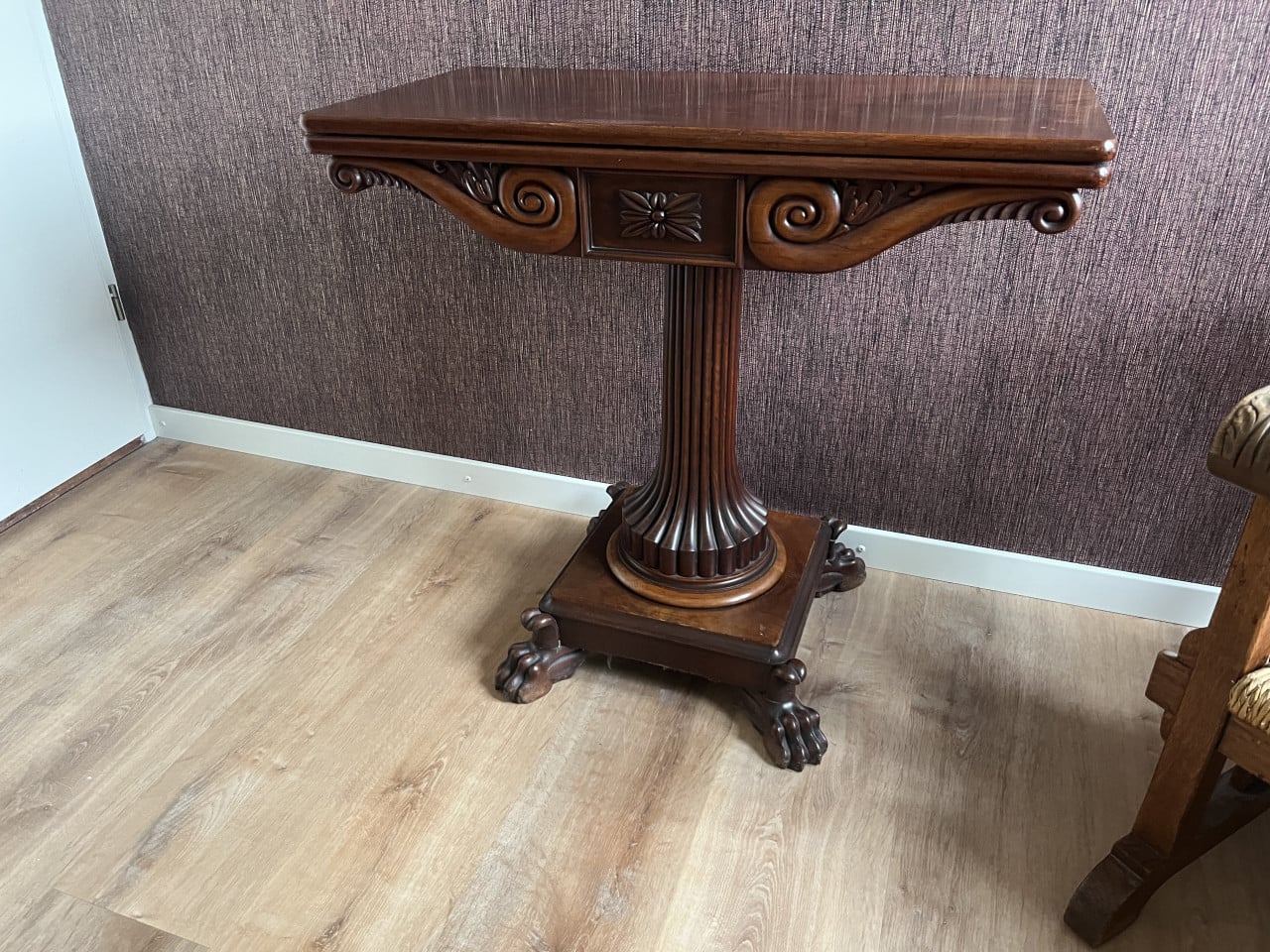 Antieke Biedermeijer bijzettafel / speeltafel