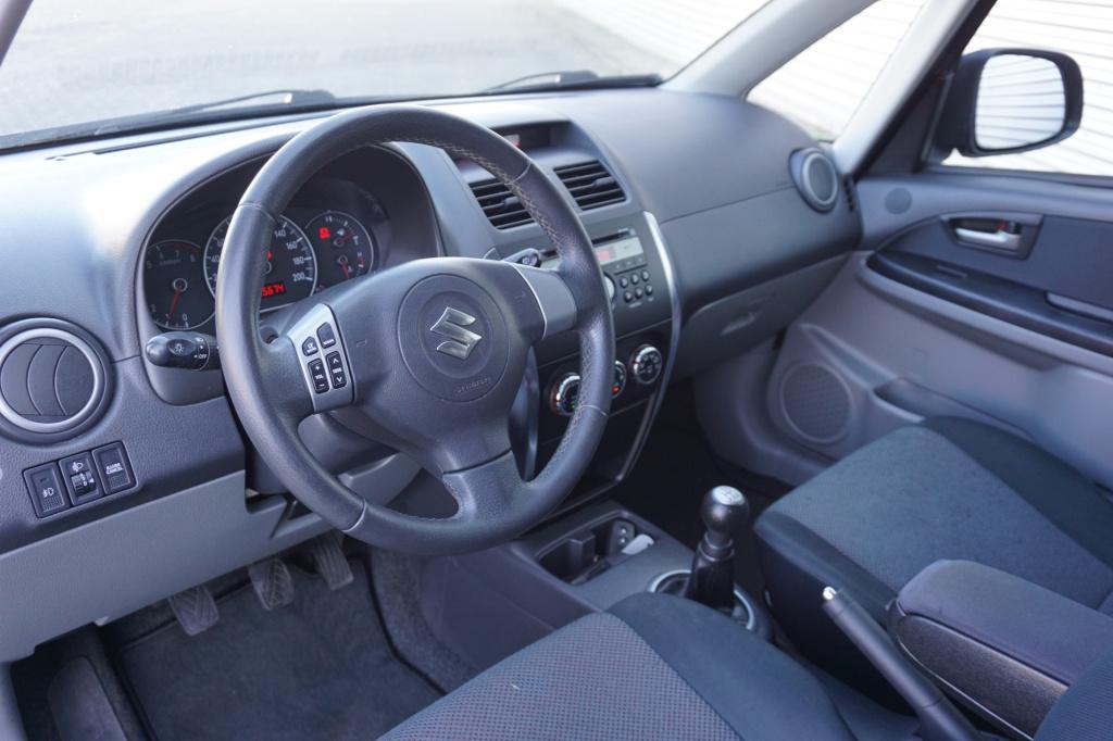 Suzuki Sx4 1.6 4grip exclusive airco / elektr. ramen / lm velgen / nap / ap