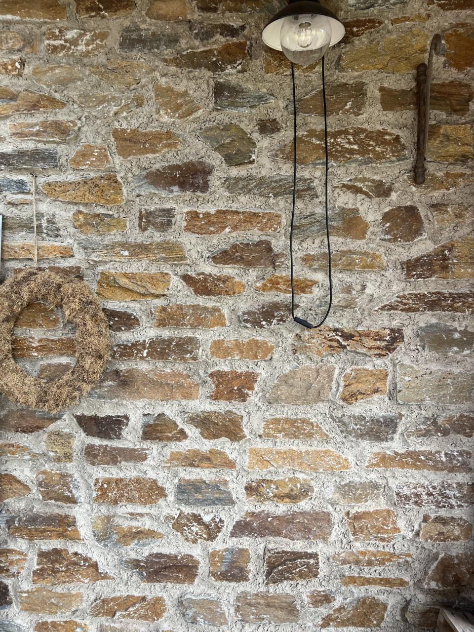 Krat Zuid-Europese natuursteenstrips