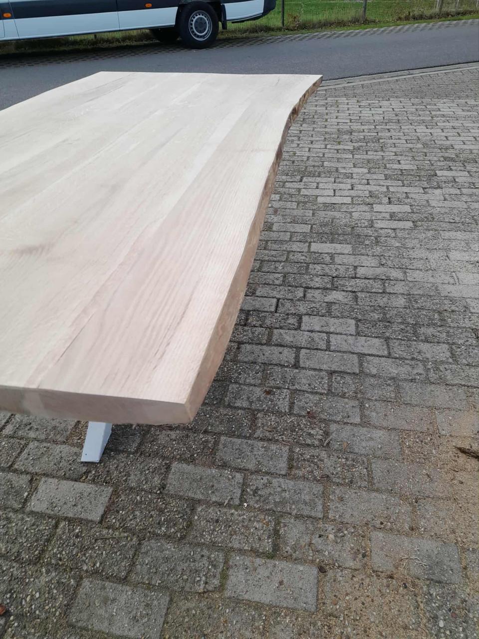 EIKEN BOOMSTAMTAFEL 210X100 MET ONDERSTEL NAAR KEUZE