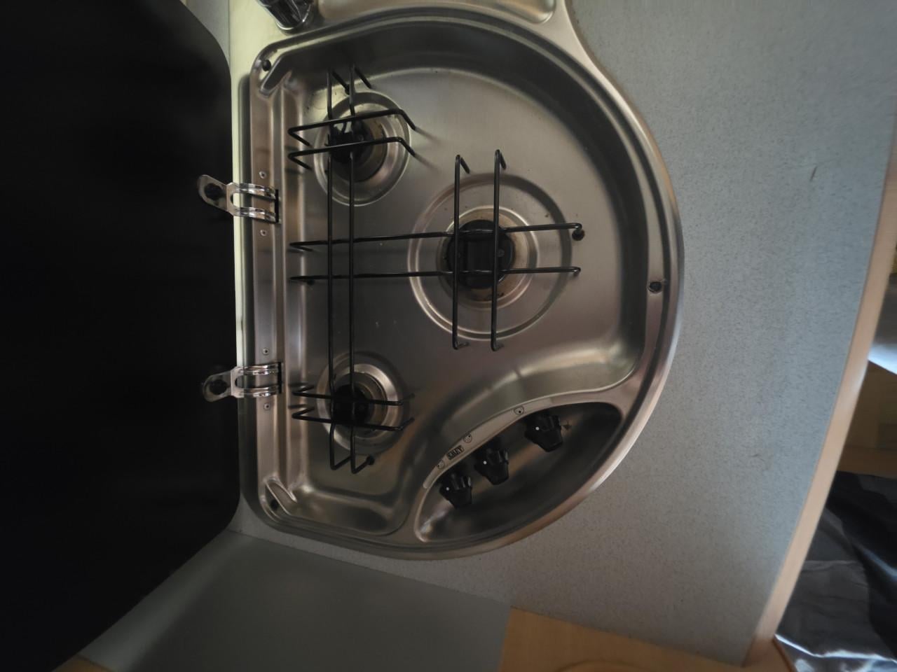 Caravan Hobby de luxe easy met mover voortent 2001