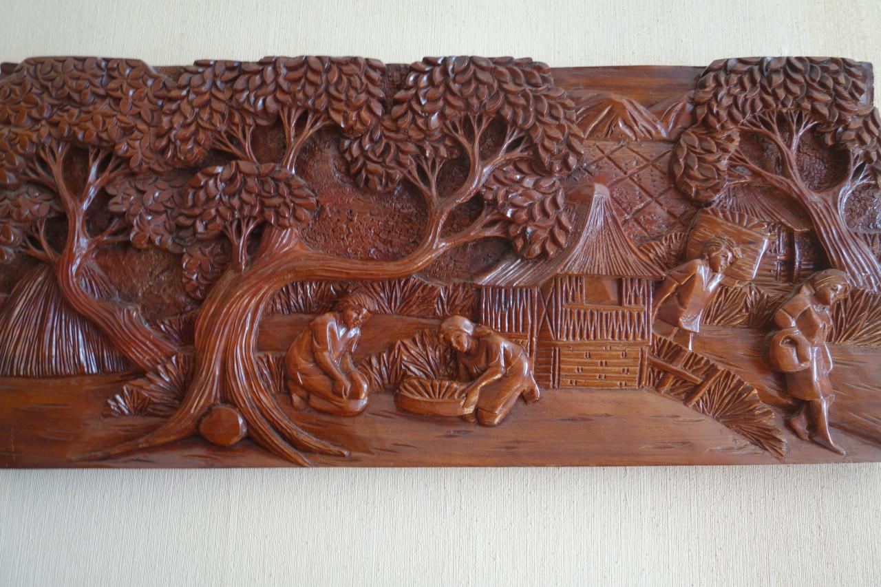 Vintage Indonesisch /Bali handgesneden houten paneel 69 x 32' cm