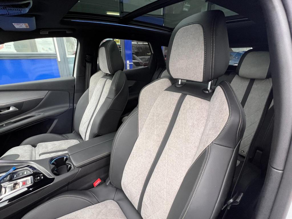 Peugeot 3008 1.6 hybrid4 300 gt, panodak, afn. trekhaak enz..