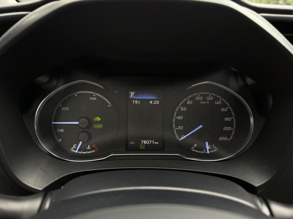 Toyota Yaris 1.5 hybrid - luxe y20 uitvoering - parelmoer wit -