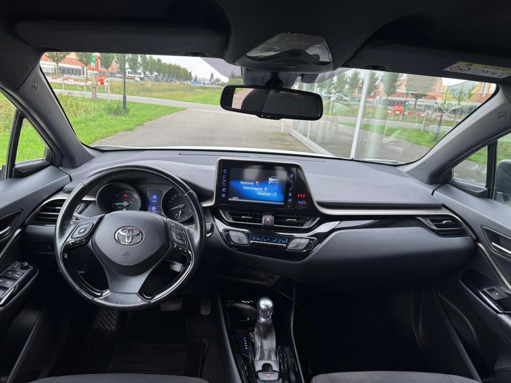 Toyota C-hr 1.8 hybrid style