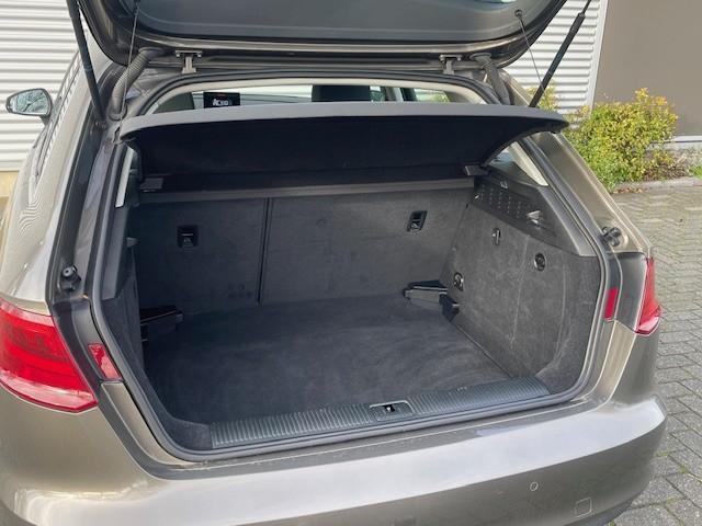 Audi A3 sportback 1.4 tfsi ambiente pro line plus