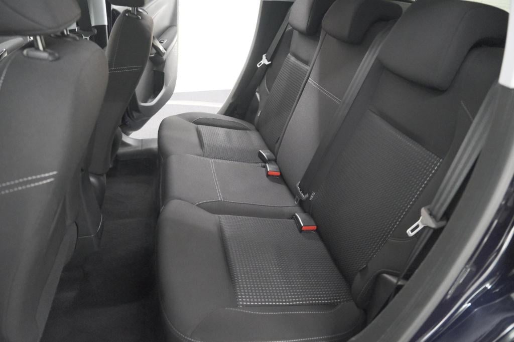 Peugeot 208 puretech 110 tech edition | camera | apple carplay | parkeersen