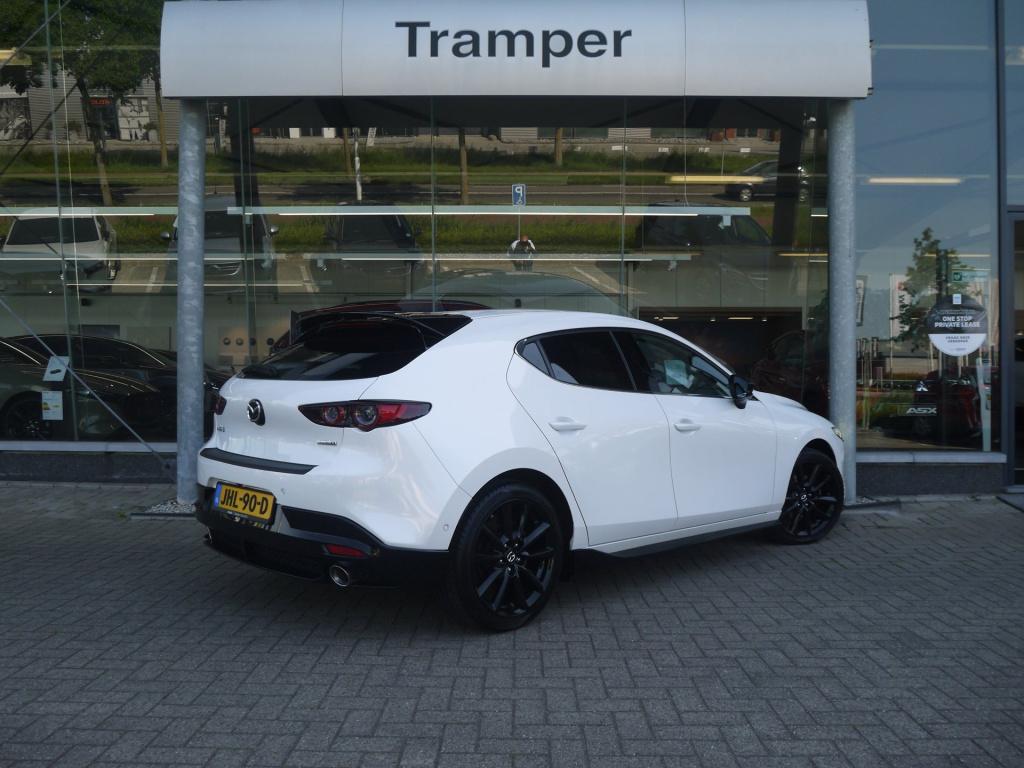 Mazda 3 2.0 e-skyactiv-x m hybrid 180 luxury|bose|aero pack|rijklaar