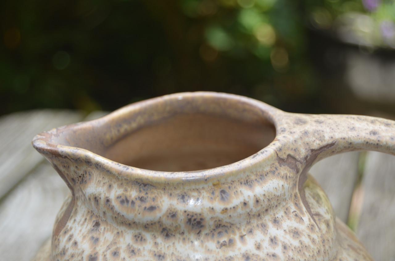 Schenkkan ontwerp Hildo Krop voor ESKAF