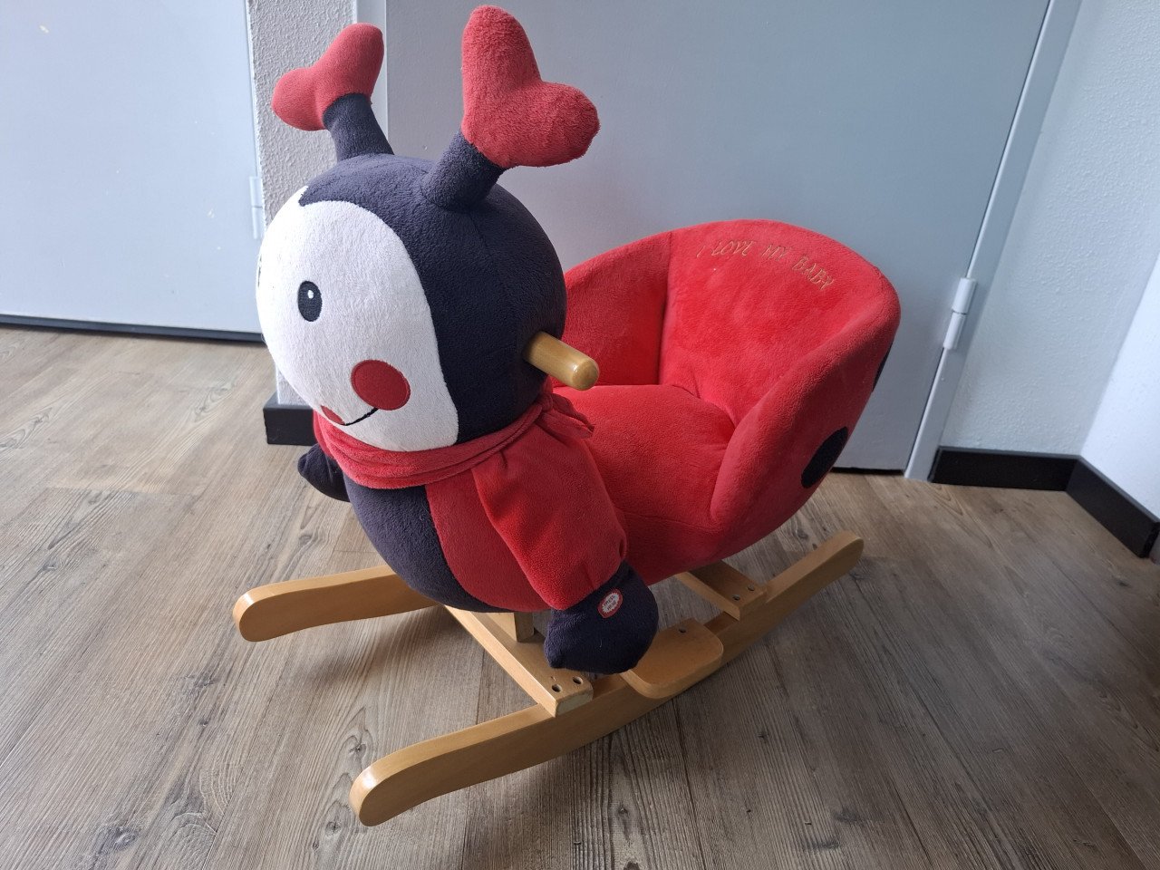 Babygo schommelstoel