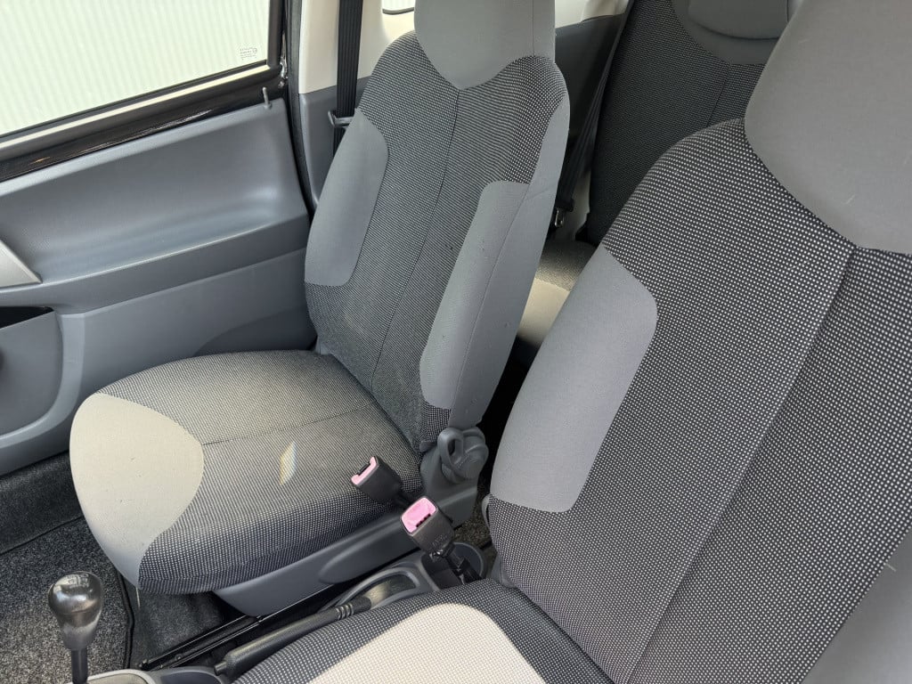 Peugeot 107 1.0-12v xs airco 3-drs