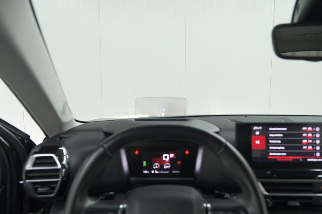 Citroen C4 puretech 131 eat6 shine | camera | head-up display | navigatie |