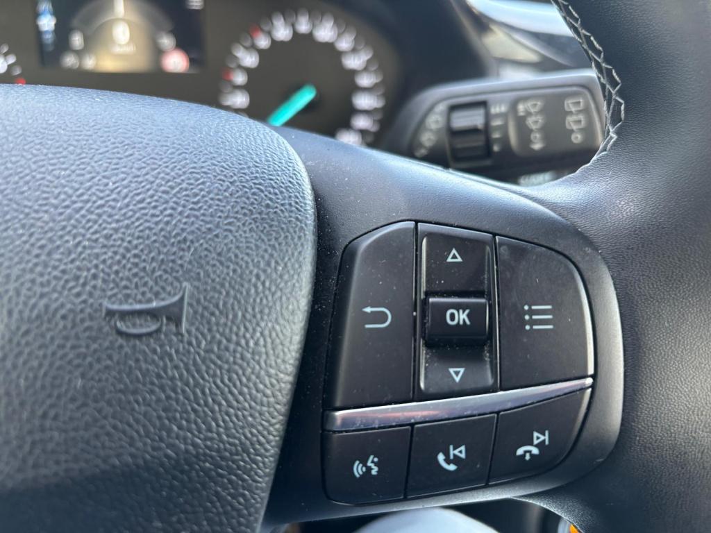 Ford Puma 1.0i ecoboost hybrid 125pk titanium