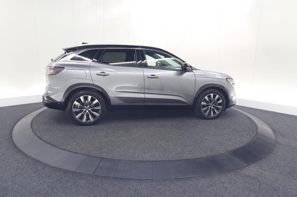 Renault Austral 1.2 e-tech full hybrid 200 techno | 360 camera | panoramada