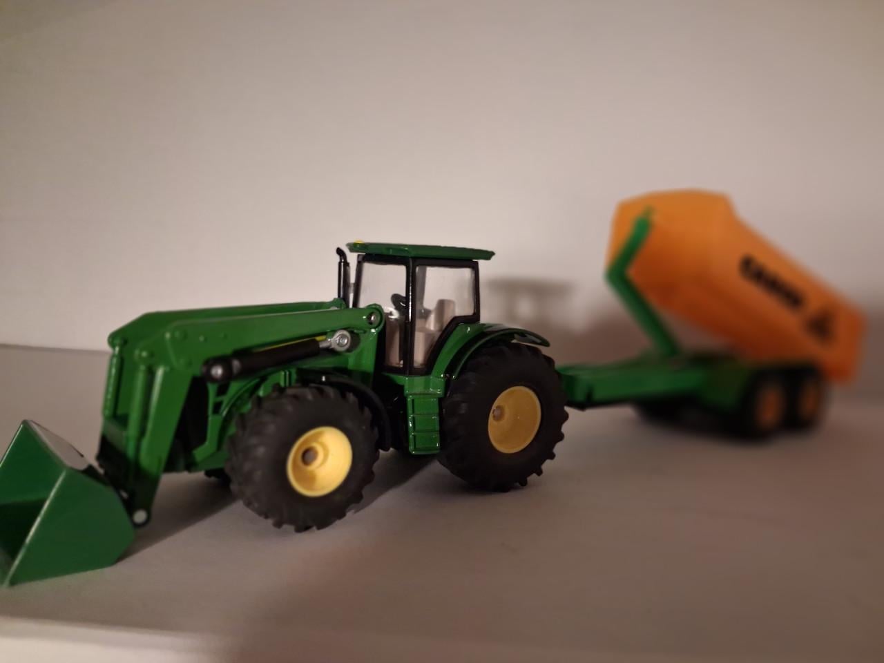 Trekker met kar 1:50