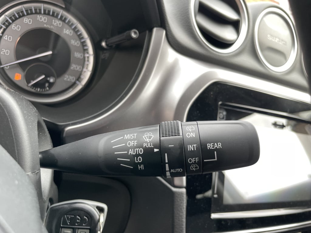 Suzuki Vitara 1.4 boosterjet select smart hybrid