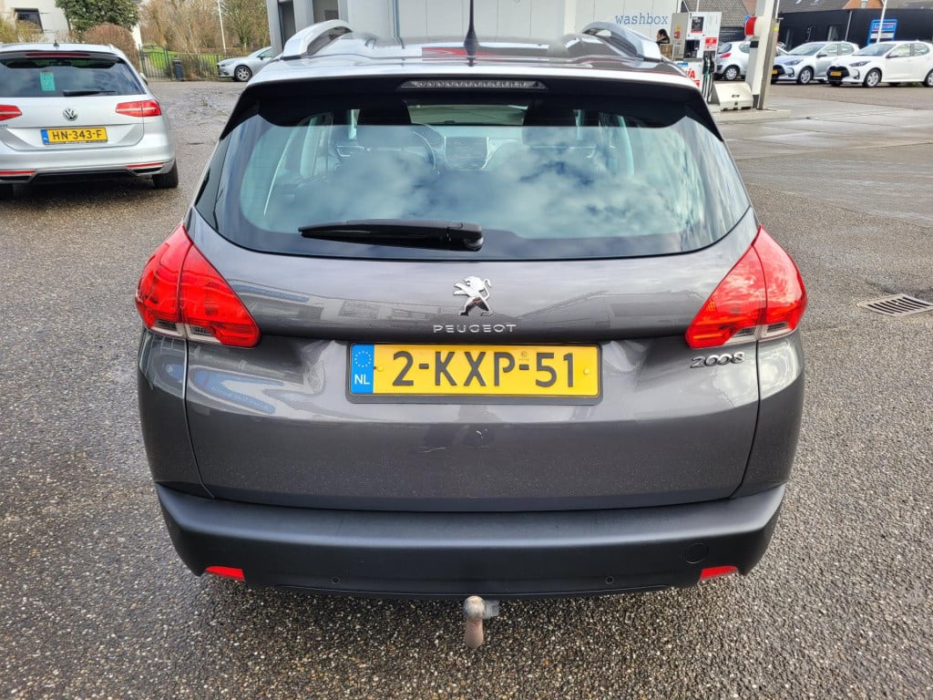 Peugeot 2008 1.2 vti active